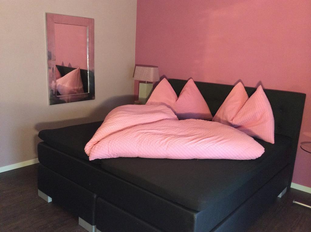 בורגדורף Landcafe Mit Mini Hotel מראה חיצוני תמונה