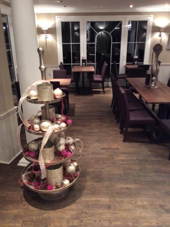 בורגדורף Landcafe Mit Mini Hotel מראה חיצוני תמונה